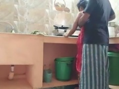 Bhabhi fucked in the kitchen