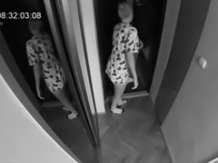 Hidden camera - wife sucked the postman while husband in the next door. European traditions.