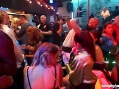 Bisexual bimbos kissing and sucking cocks at a wild orgy