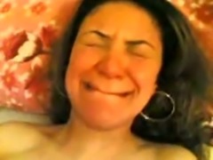 Arab MILF screaming loud when I fuck her missionary style