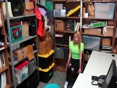 LP Officer ravaging on Alexa Rayes shoplifting pussy