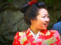 Asian mature gal in kimono